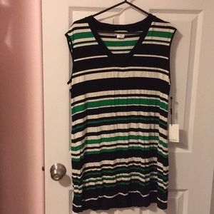 XL Calvin Klein sleeveless shirt